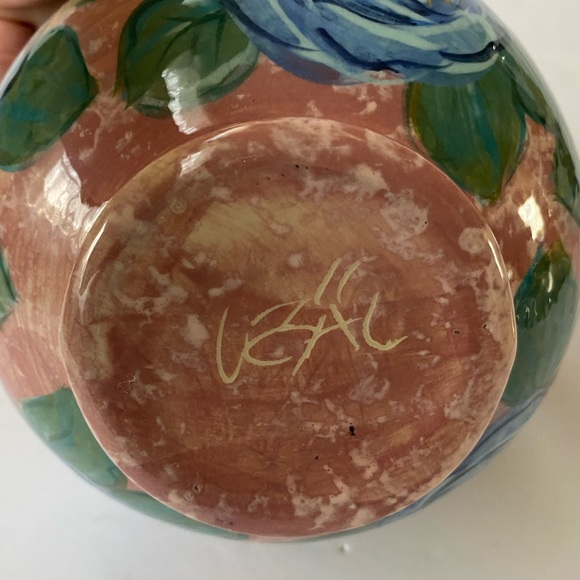 Lesal Ceramics Beautiful  Handpainted Vase/Pitcher Blue Roses Small 7'x6' - Picture 3 of 11